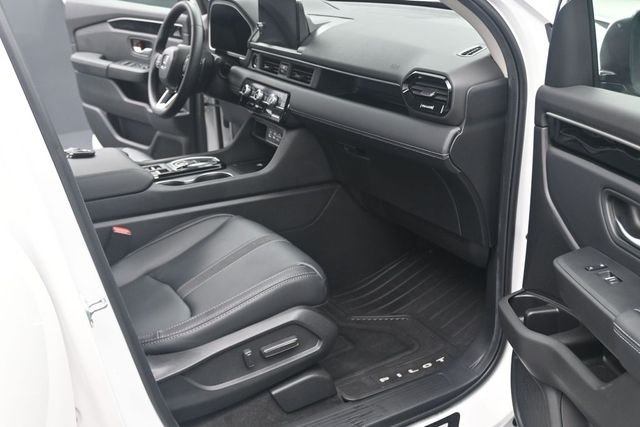 2025 Honda Pilot EX-L - Photo 22