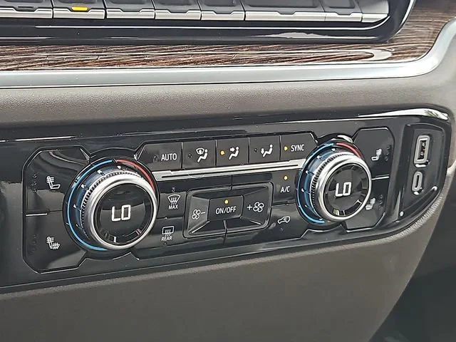 2026 GMC Sierra 1500 SLE - Photo 17