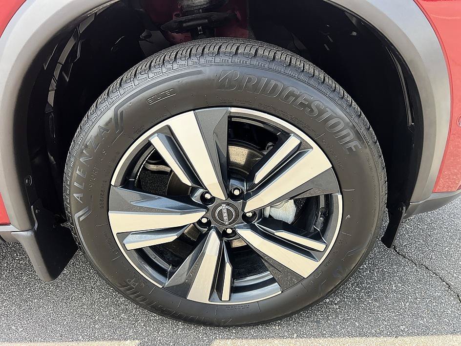 Certified Used 2023 Scarlet Ember Tintcoat Nissan SL image 12