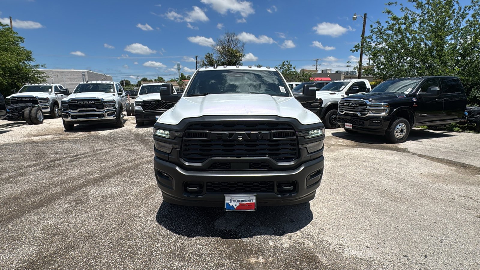 New 2026 Silver Zynith Exterior Paint RAM Express image 2