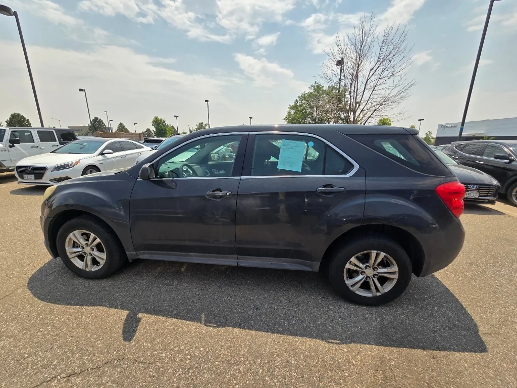 Used 2013 Ashen Gray Metallic Chevrolet LS image 2