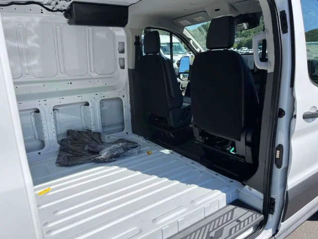 New 2027 White Ford Base image 16