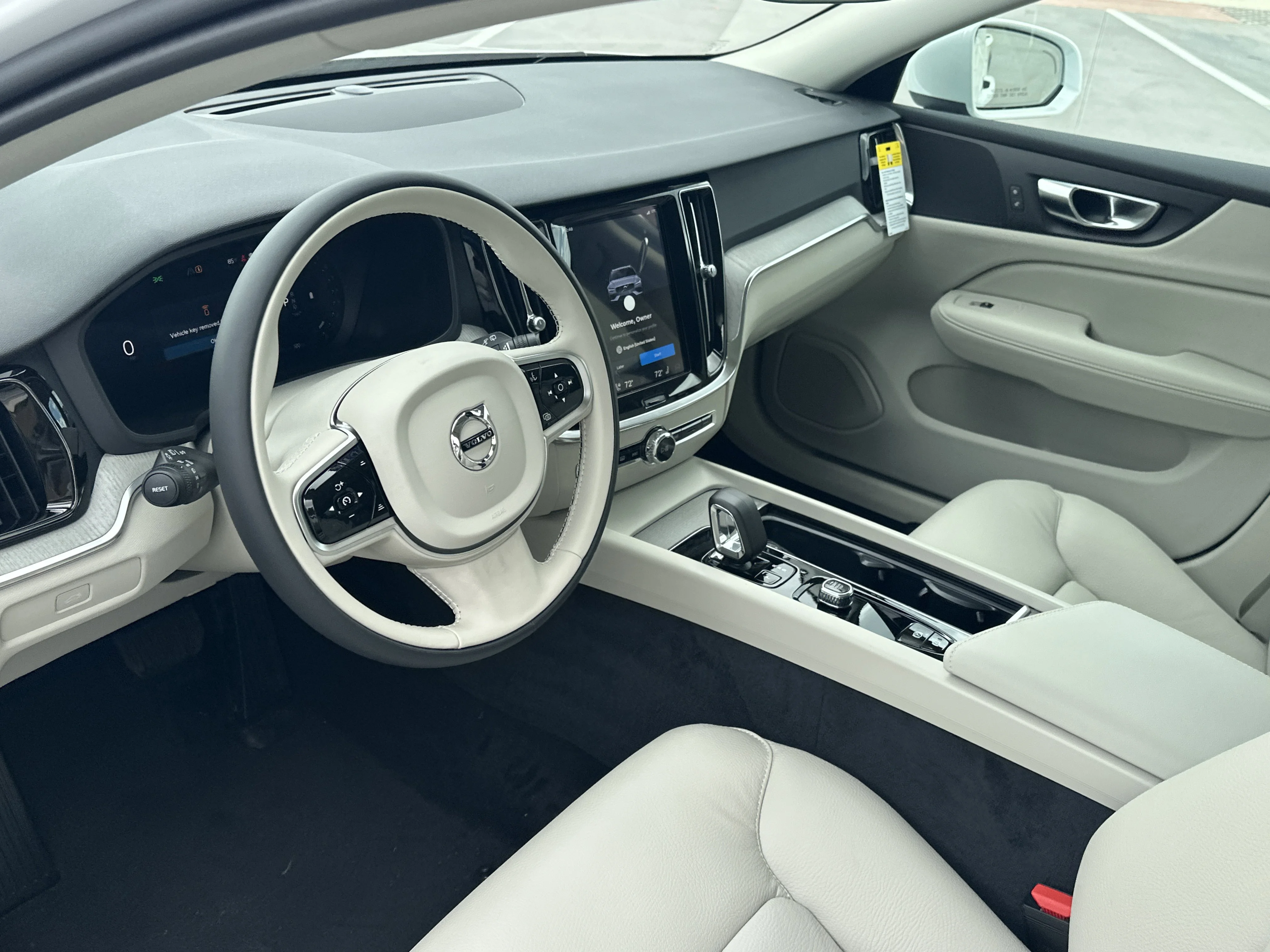 2026 Volvo V60 Cross Country Plus - Photo 12