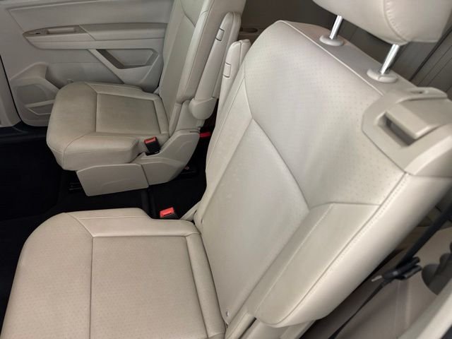 Used 2020 White Volkswagen 2.0T SE w/Technology image 28