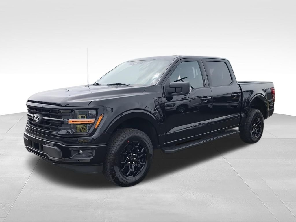 New 2026 Black Ford XLT image 4