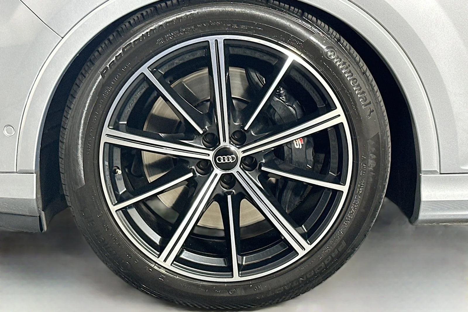 Used 2020 Florett Silver Metallic Audi Prestige image 12