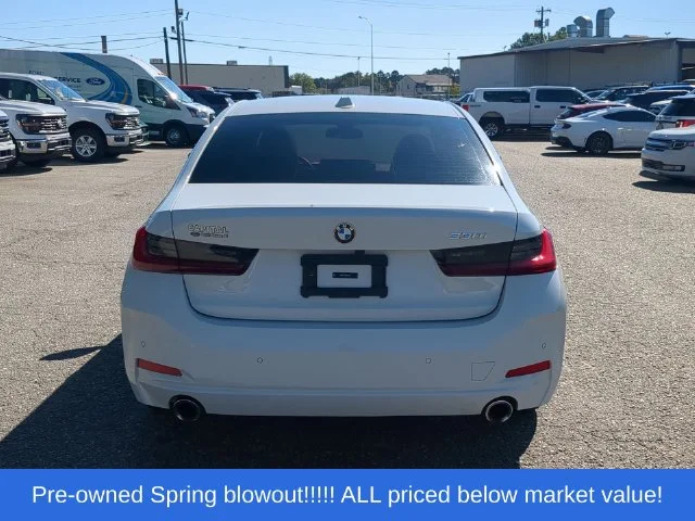 Used 2024 White BMW 330i image 12