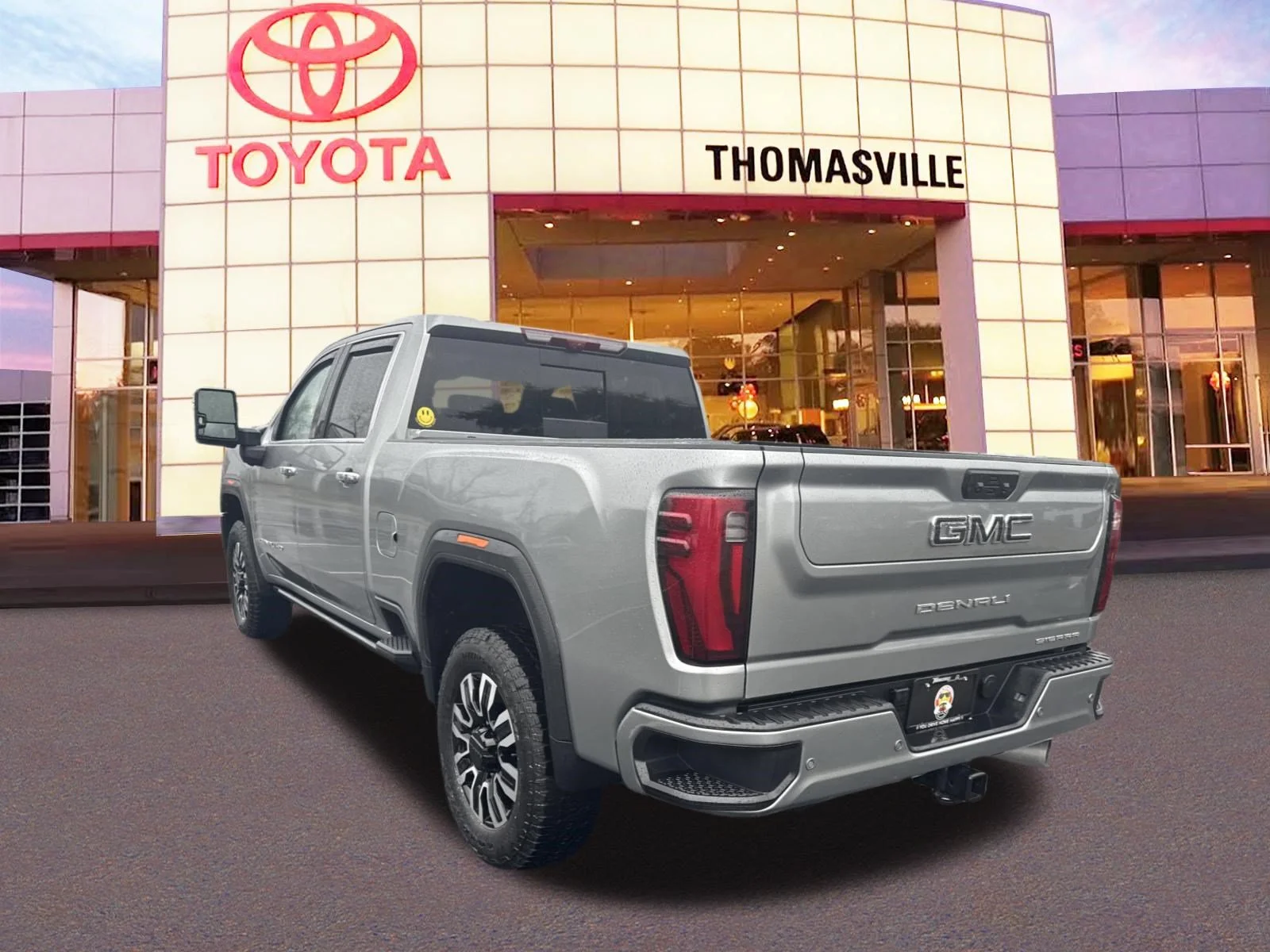 Used 2025 Sterling Metallic GMC Denali Ultimate image 7