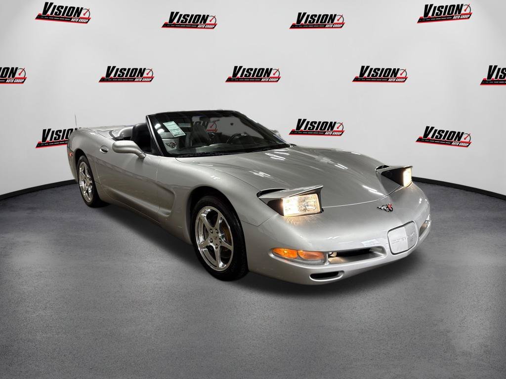Used 2004 Silver Chevrolet Base image 13