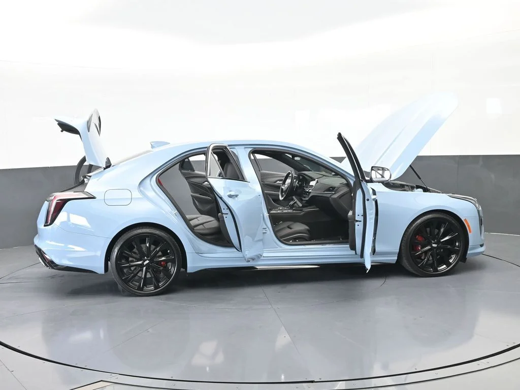 Used 2025 Drift Metallic Cadillac V-Series image 71