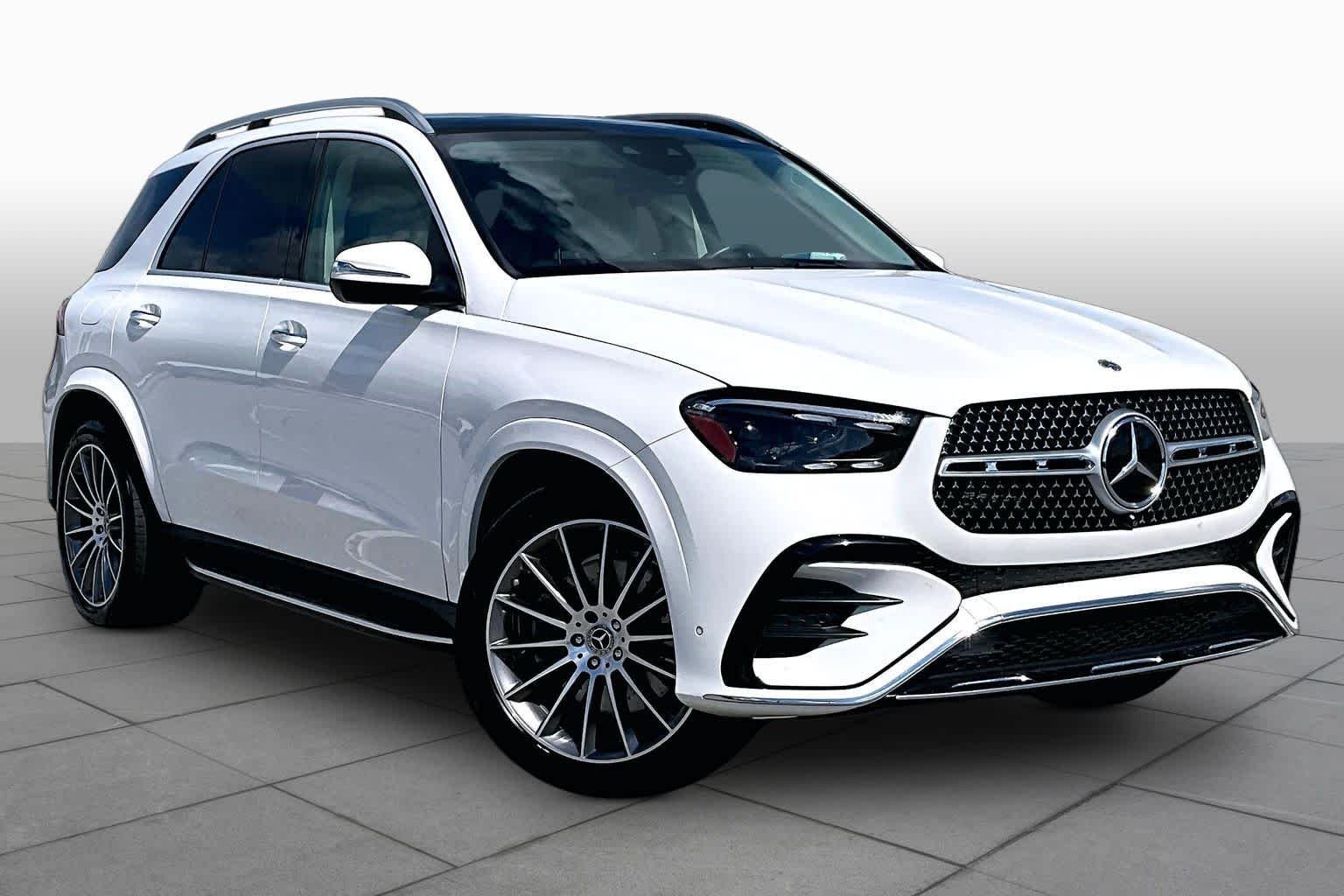 Used 2025 Polar White Mercedes-Benz GLE 450e image 3