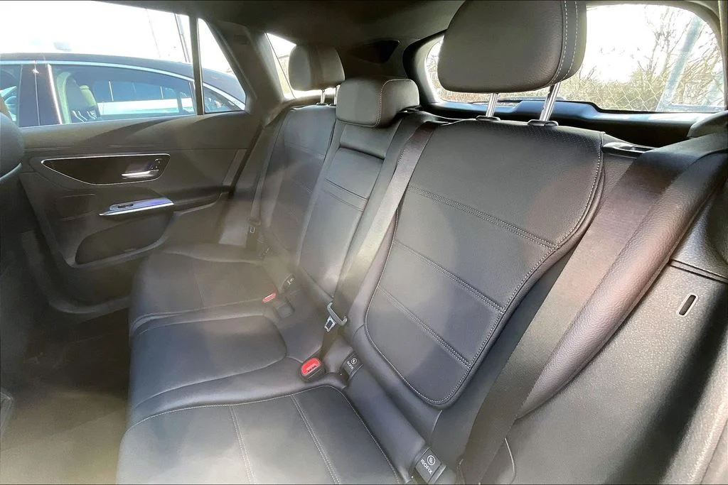 2023 Mercedes-Benz GLC GLC 300 - Photo 18