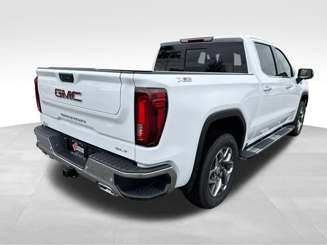 2026 GMC Sierra 1500 SLT - Photo 7