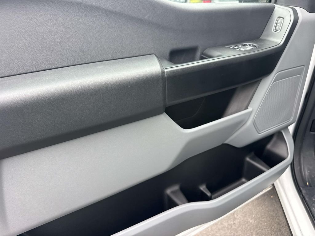 New 2026 Oxford White Ford F-250® XL image 14