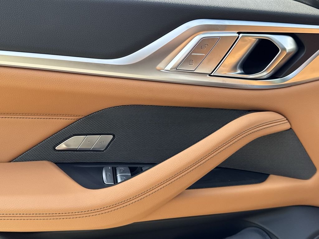 New 2026 Skyscraper Grey Metallic BMW xDrive40 image 15