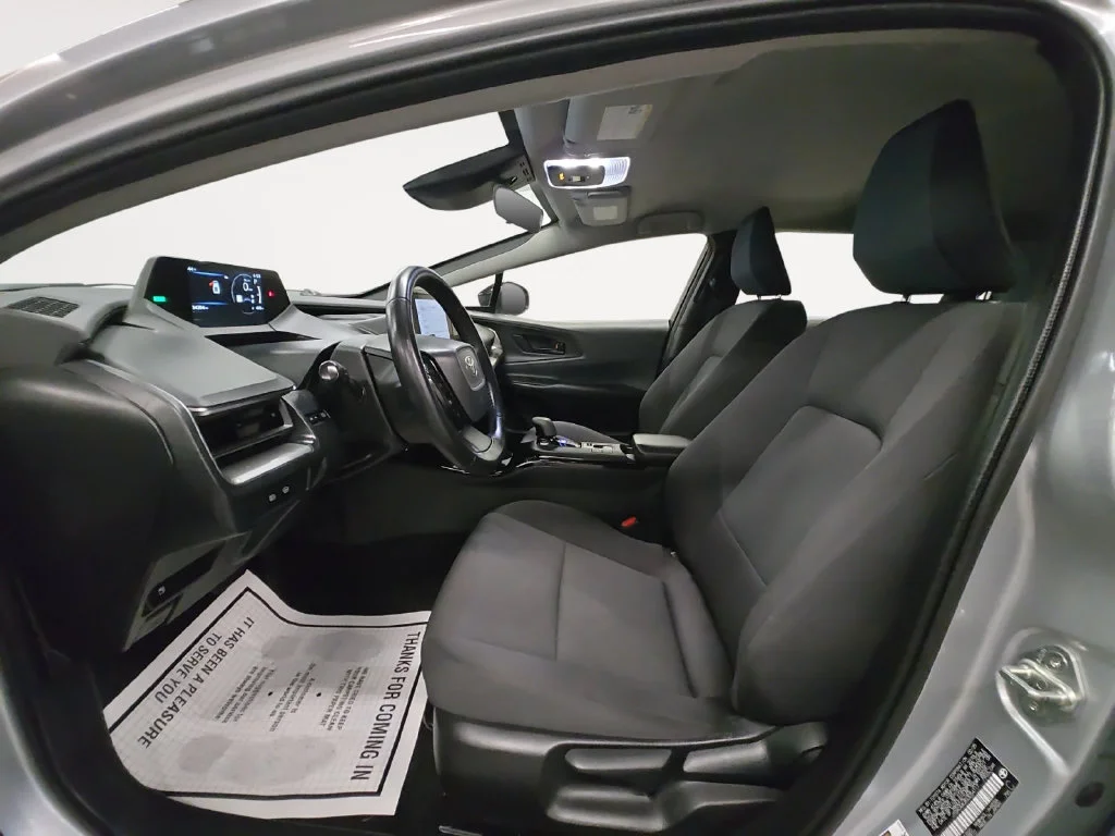 Used 2025 Silver Toyota LE image 16