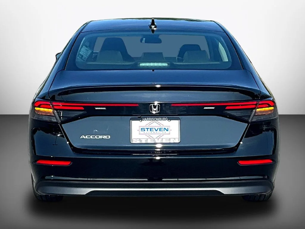 New 2026 Crystal Black Pearl Honda SE image 5