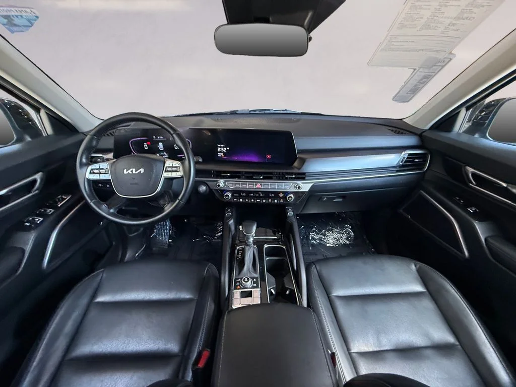 Used 2025 Gray Kia S image 12