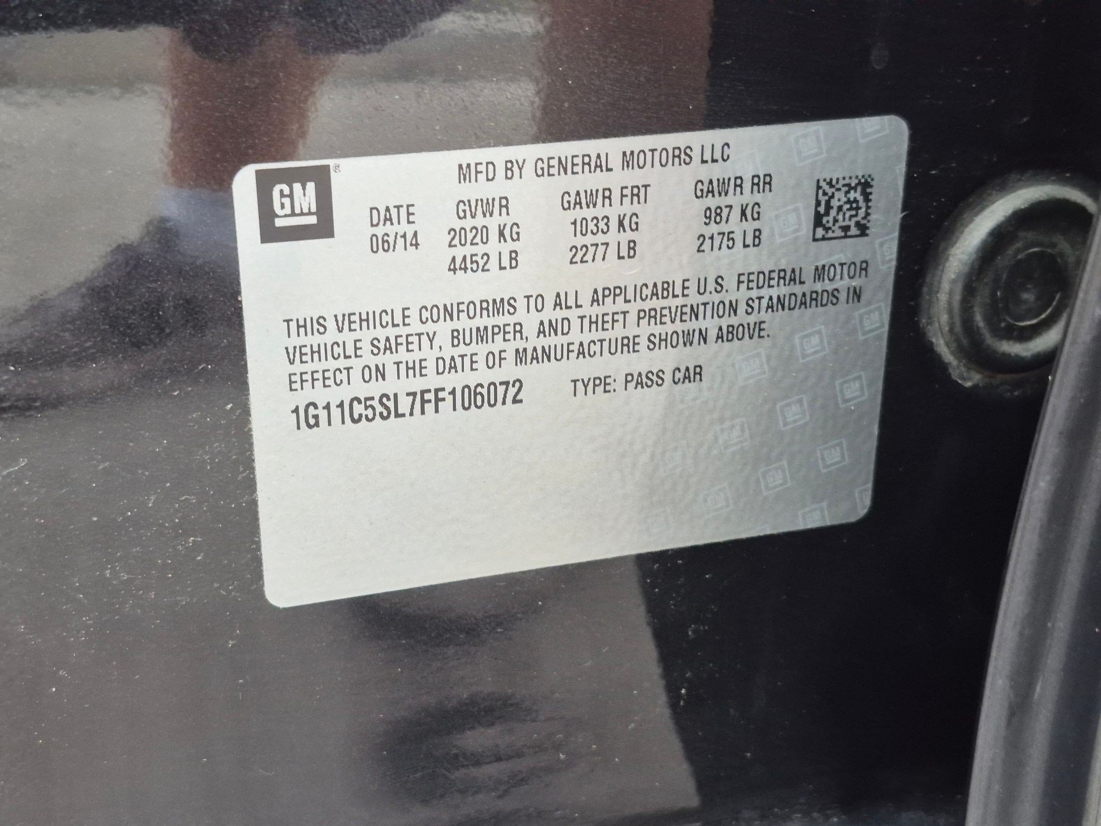 Used 2015 Black Granite Metallic Chevrolet LT image 30
