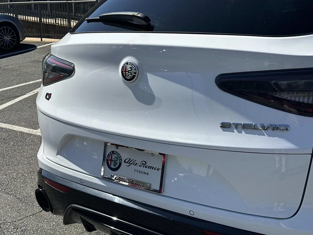 2024 Alfa Romeo Stelvio Veloce - Photo 12