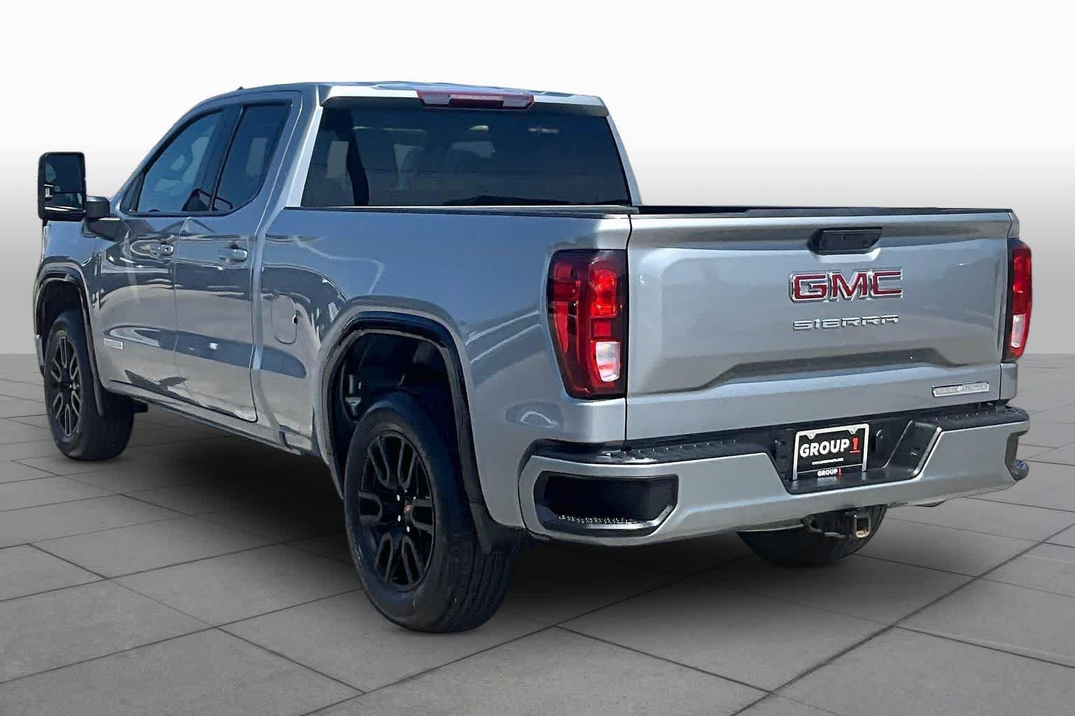 Used 2024 Sterling Metallic GMC Elevation image 12