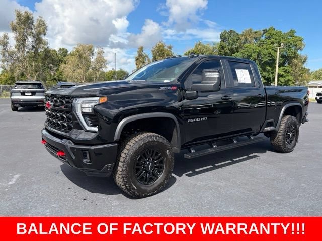 2026 Chevrolet Silverado 2500HD ZR2 - Photo 3