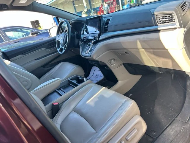 Used 2018  Honda EX-L image 8
