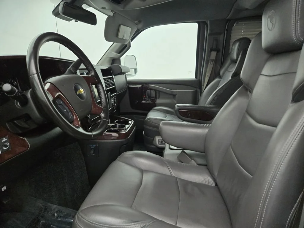 2021 Chevrolet Express Cargo Work Van - Photo 15