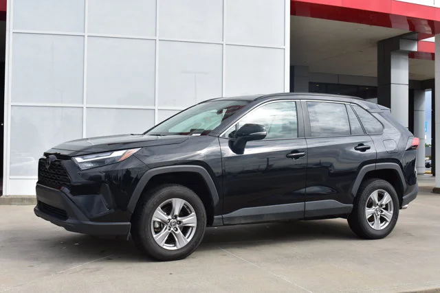 Used 2025 Black Toyota XLE image 2