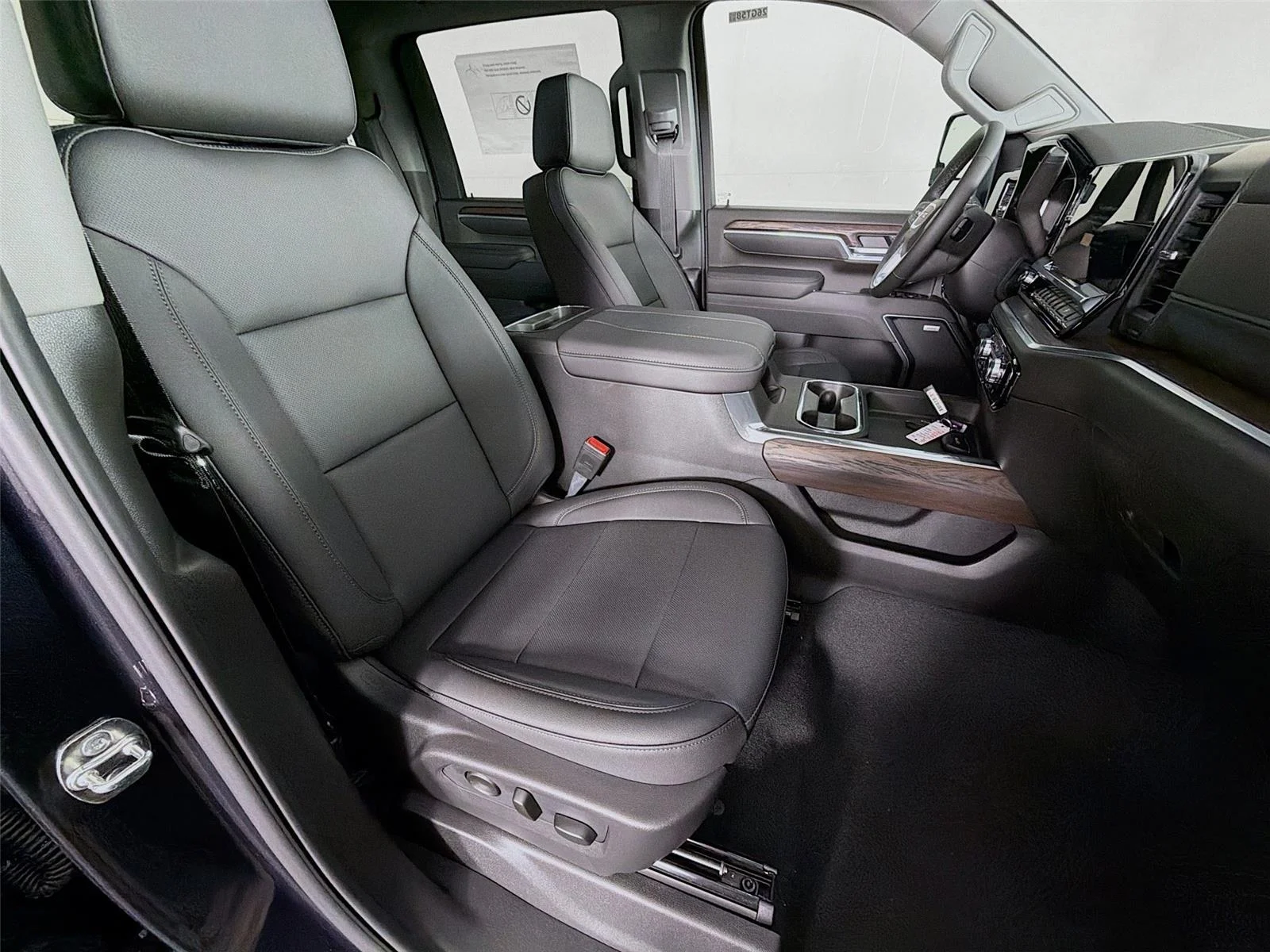 2026 GMC Sierra 2500HD SLT - Photo 29