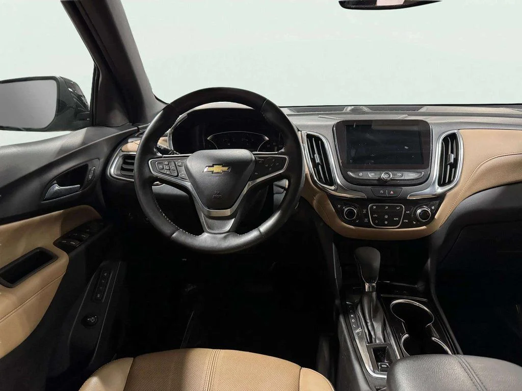 Used 2022 Mosaic Black Metallic Chevrolet Premier image 10