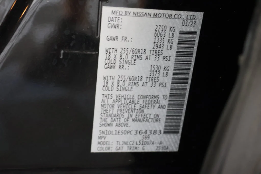 Used 2023 Black INFINITI PURE image 32
