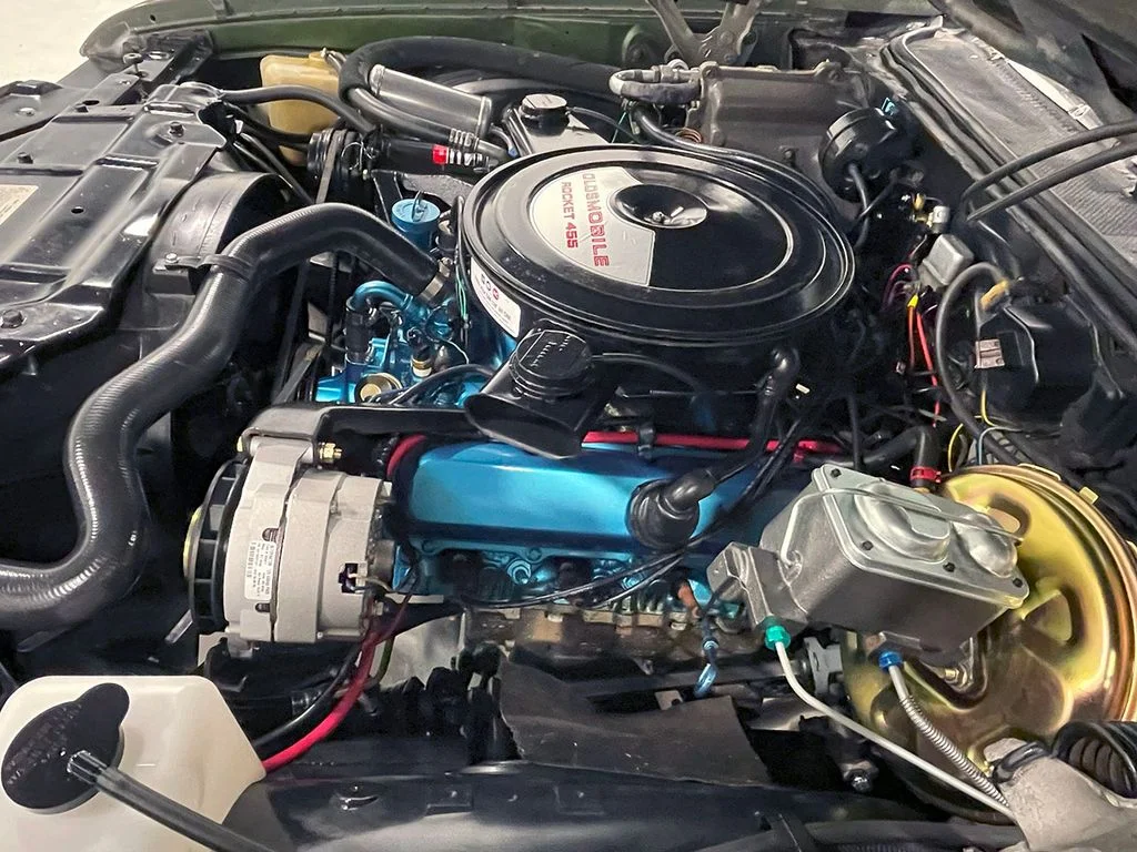 Used 1972  Oldsmobile  image 29