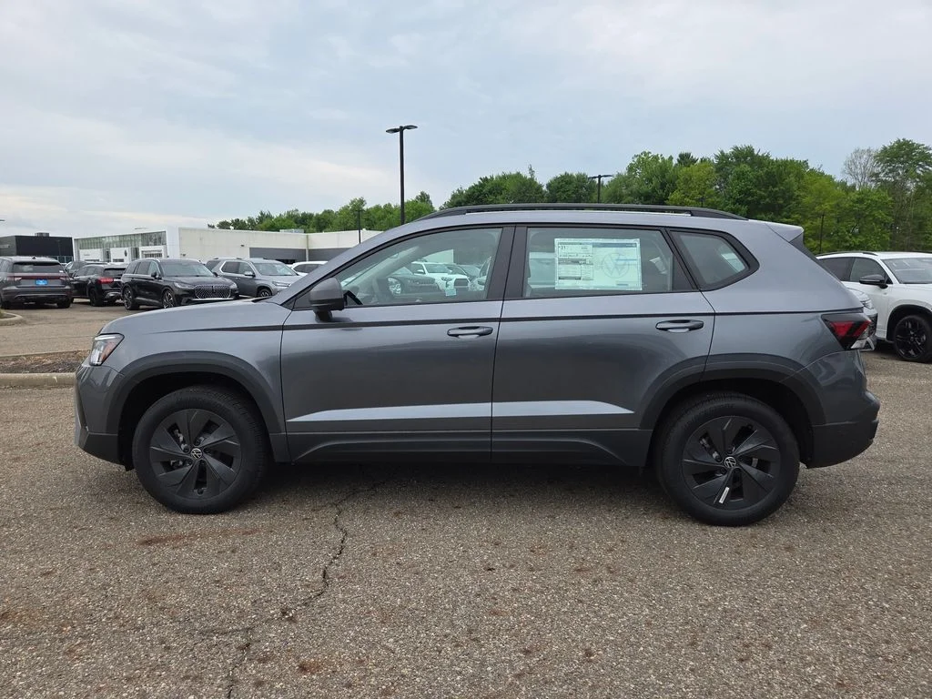 New 2026 Platinum Gray Metallic Volkswagen 1.5T S image 7