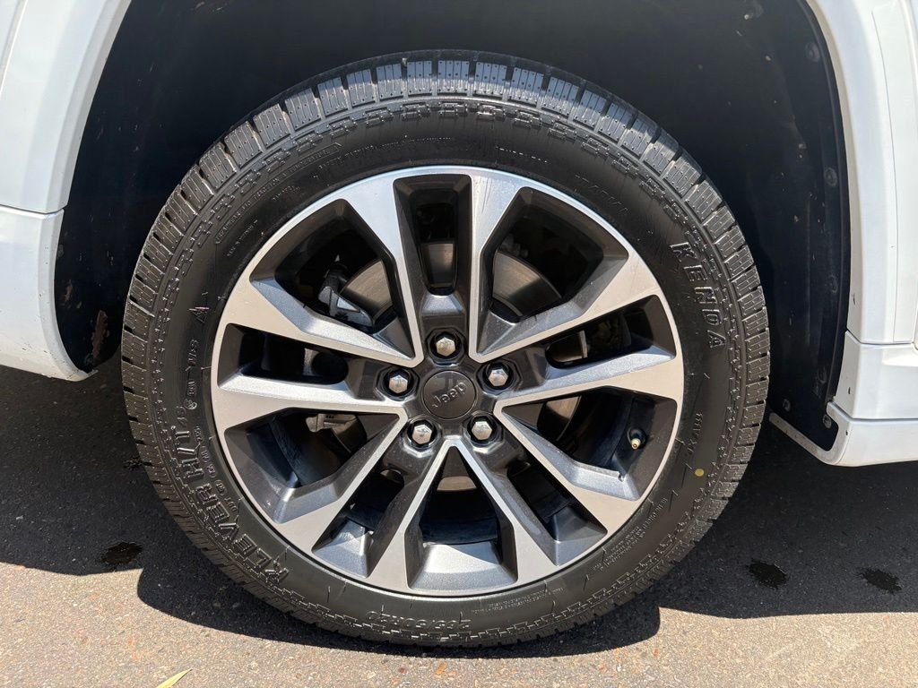 Used 2021 White Jeep Overland image 4