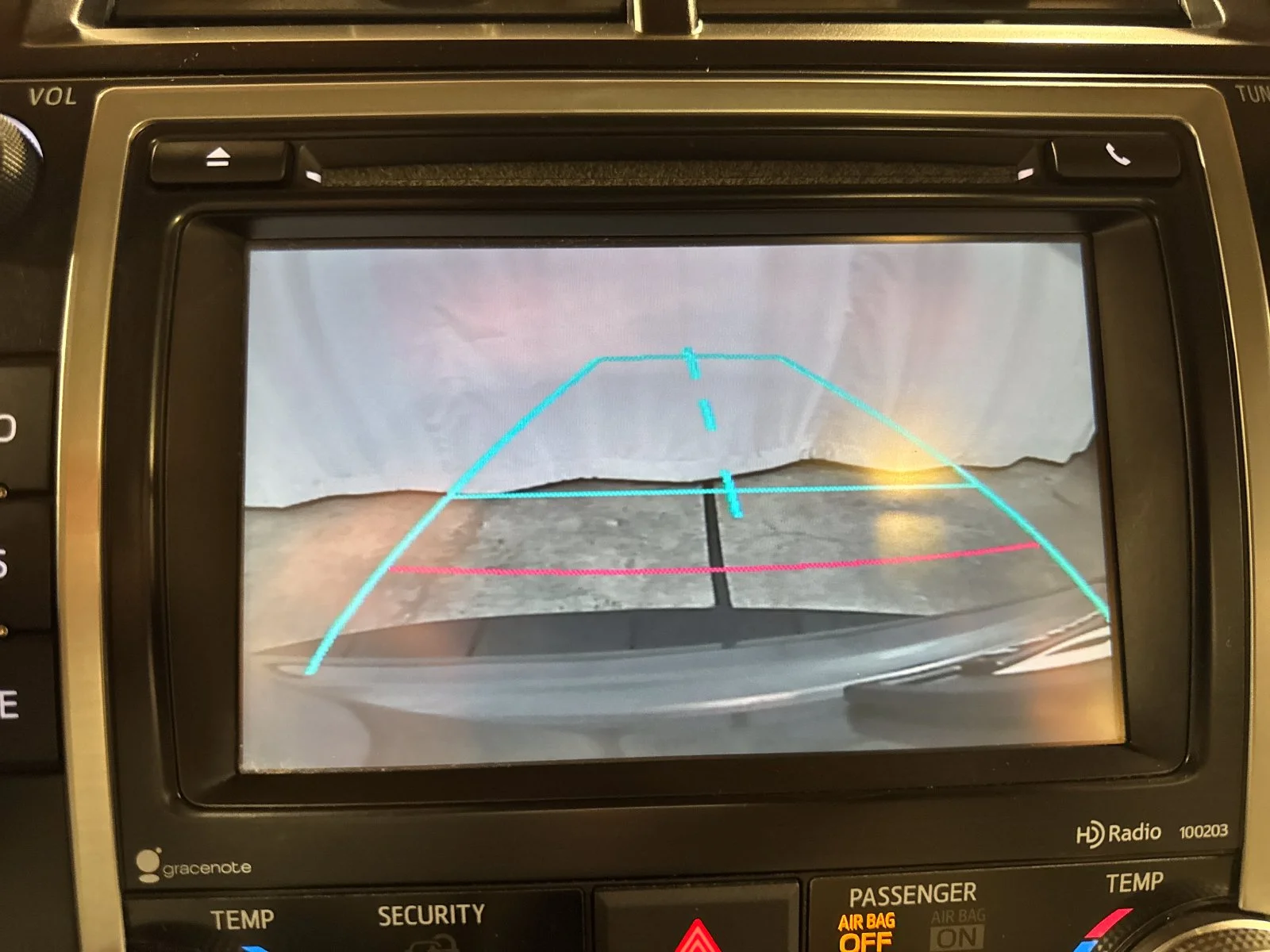 Used 2014 Cypress Pearl Toyota XLE image 18