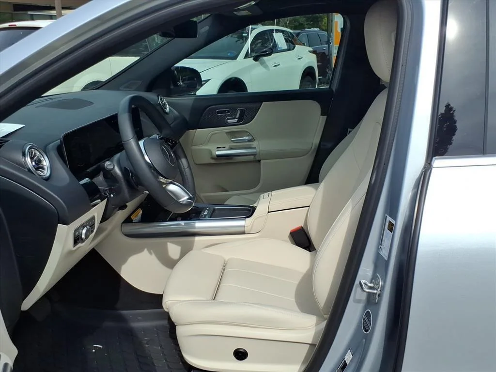 Certified Used 2026 Cirrus Silver Metallic Mercedes-Benz GLA 250 image 12