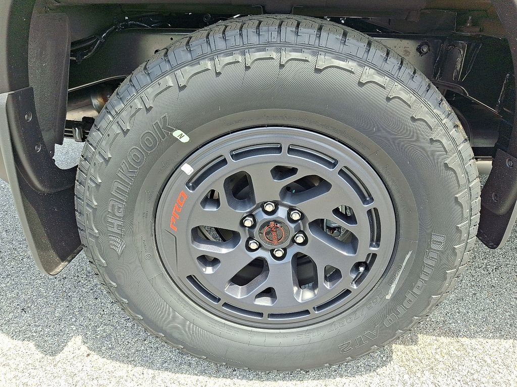 2026 Nissan Frontier — photo 5