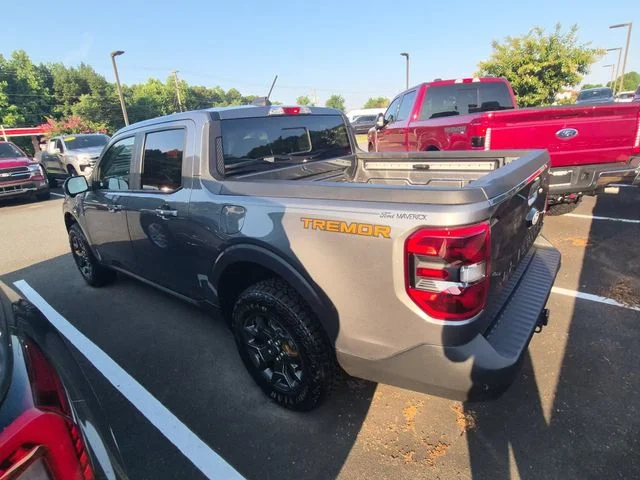 Used 2025 Gray Ford Tremor image 5