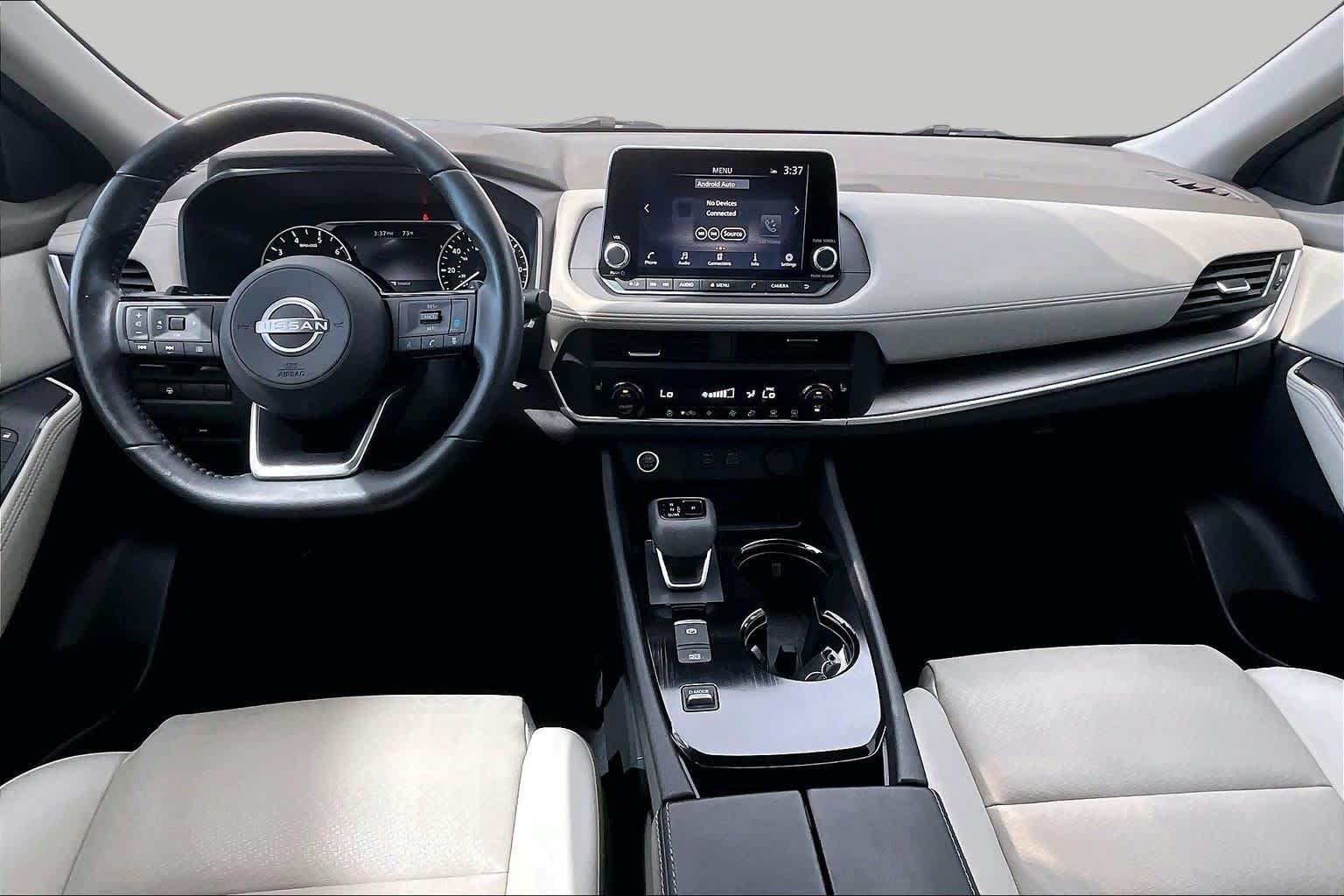 Certified Used 2023 Pearl White Tricoat Nissan SV image 16