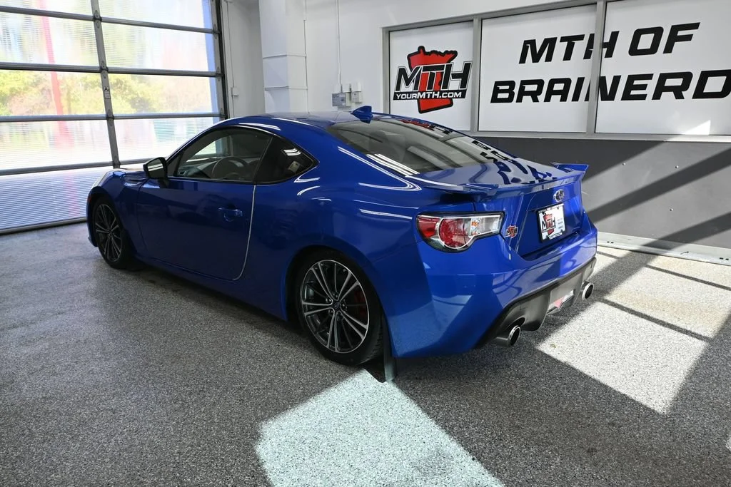 Used 2016 Blue Subaru Limited image 5