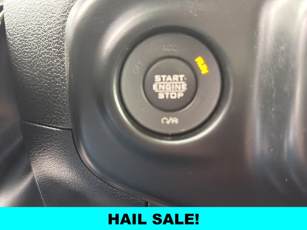 Used 2023 Silver Jeep Sport S image 20