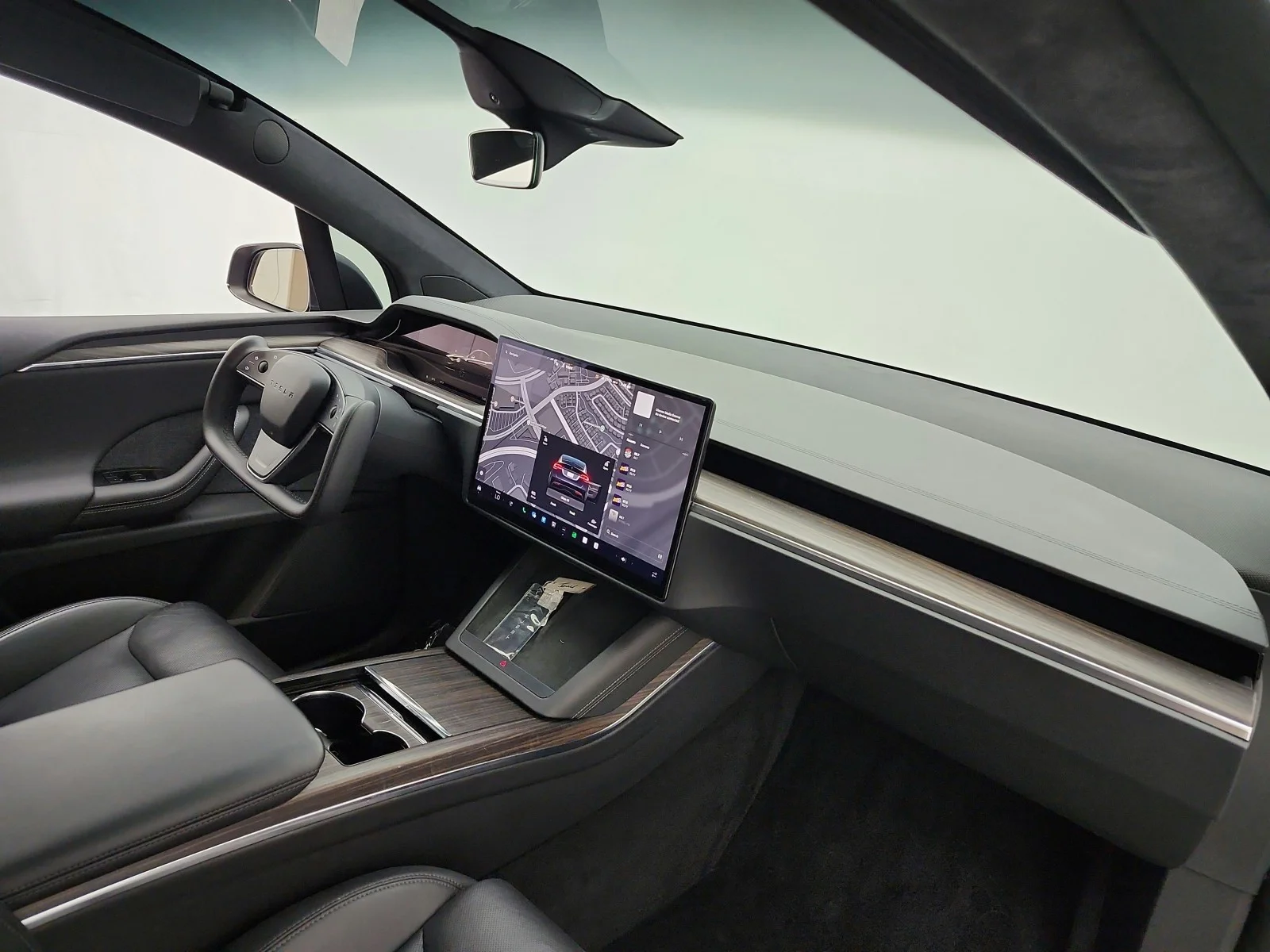 Used 2023 BLACK Tesla AWD image 18