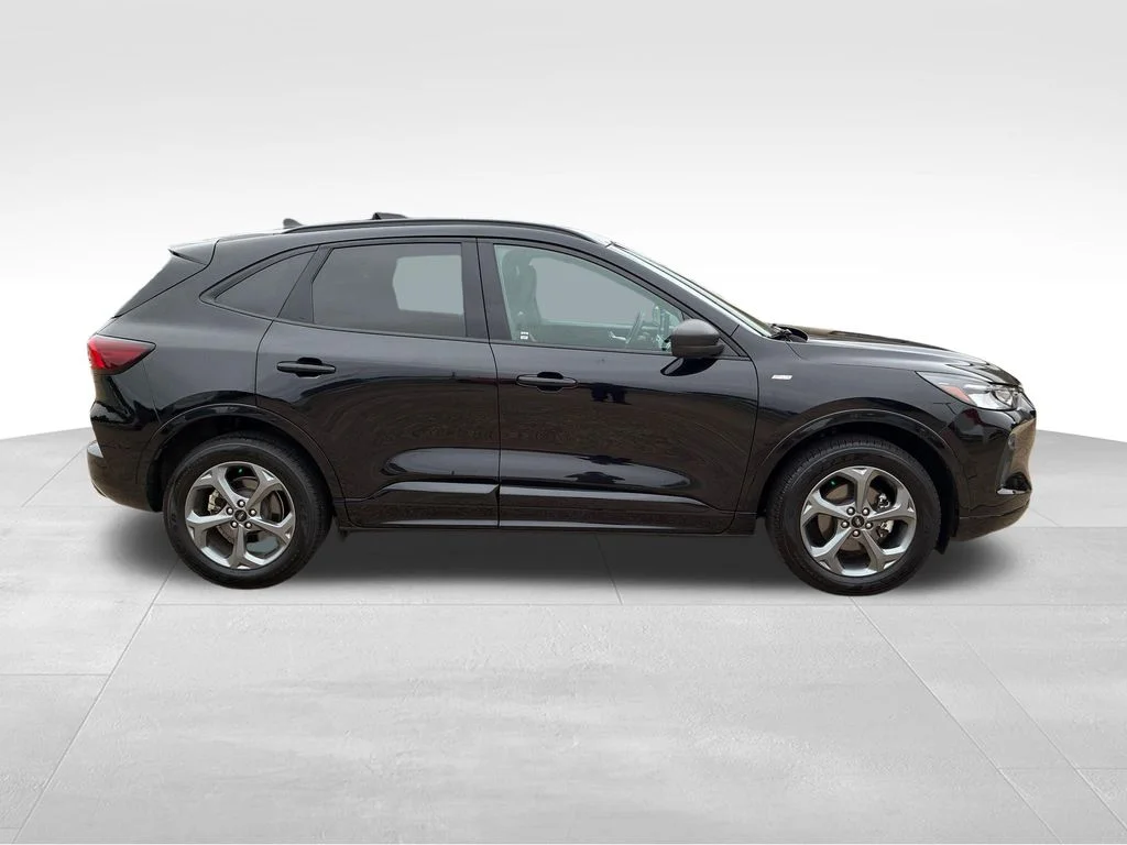 Used 2024 Black Ford ST-Line image 7