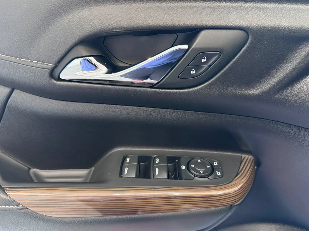 2023 GMC Acadia SLE - Photo 26