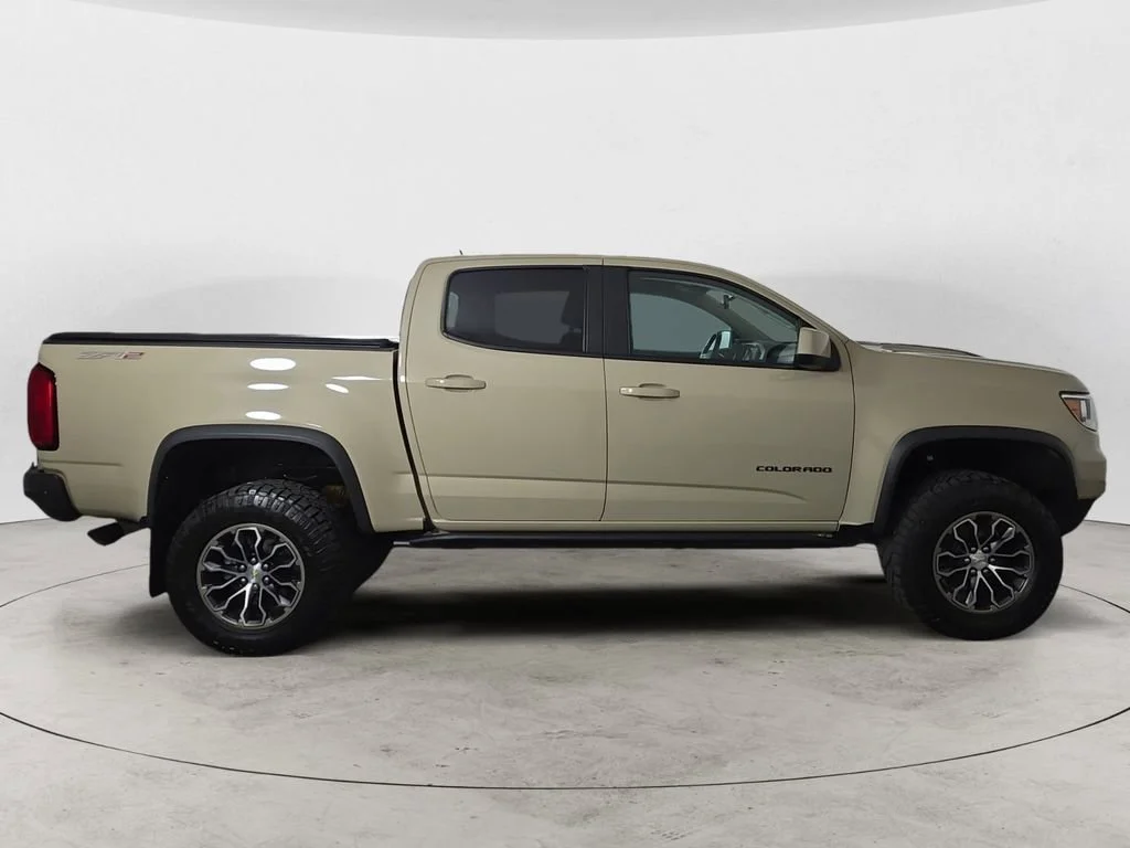 Used 2022 Sand Dune Metallic Chevrolet ZR2 image 6