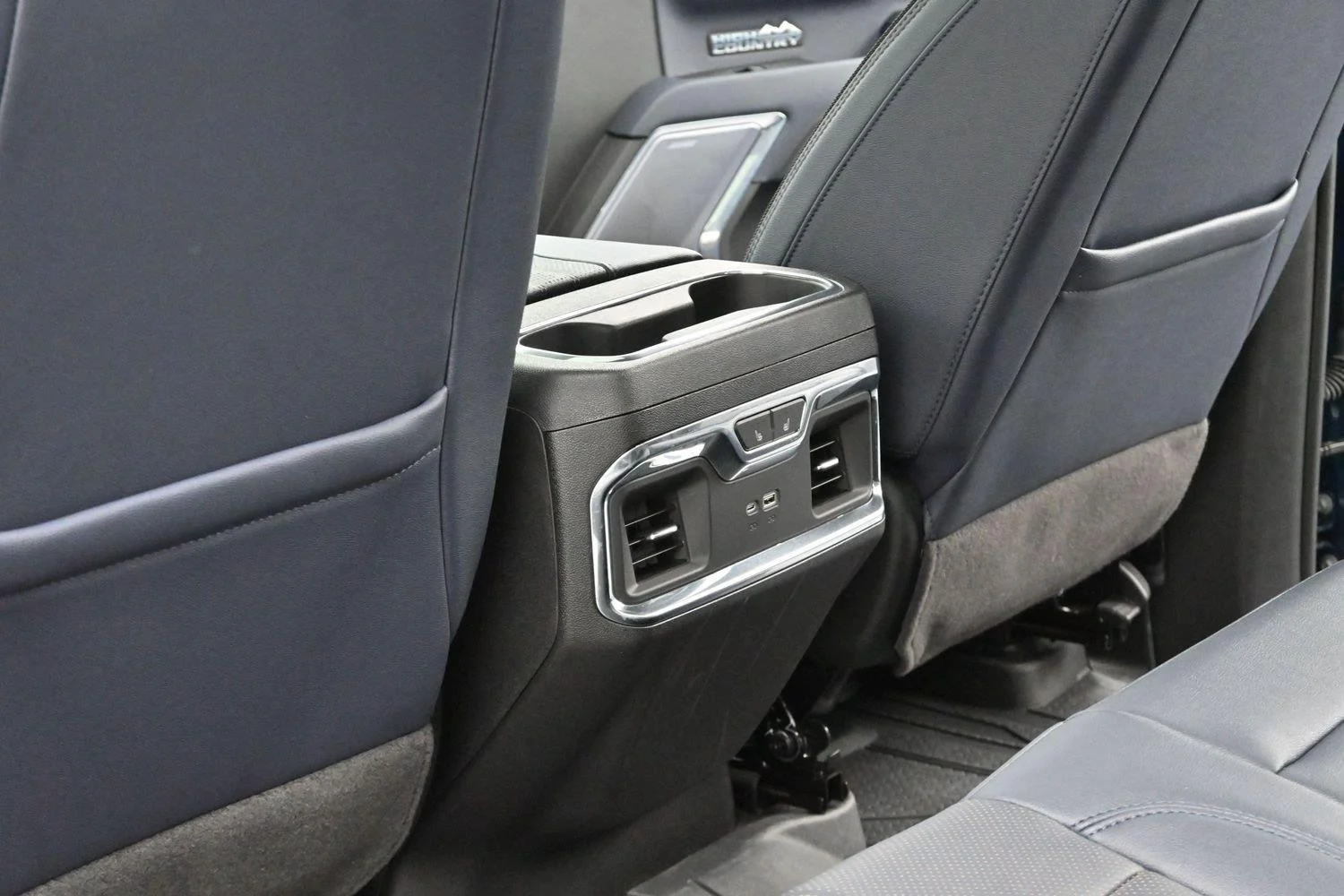Used 2024 Lakeshore Blue Metallic Chevrolet High Country image 31