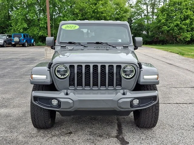 Used 2022 Gray Jeep Overland image 2