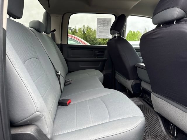 Used 2018 Granite Crystal Metallic Clearcoat Ram Tradesman image 15