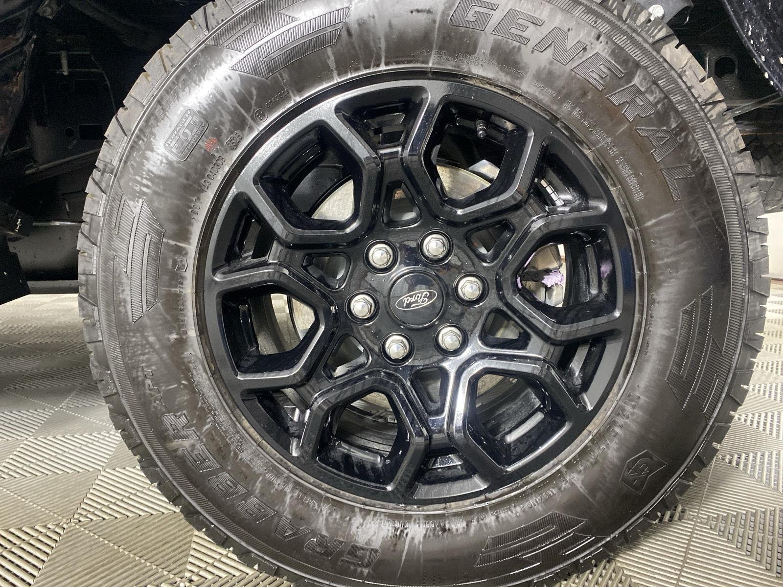 Used 2026 Agate Black Ford XLT image 9
